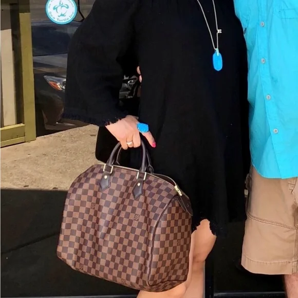 Authentic Louis Vuitton - Picture 2 of 11